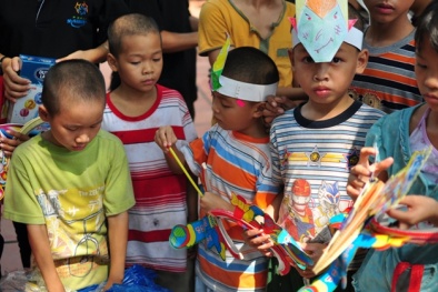 Trung thu dưới bóng bồ đề…